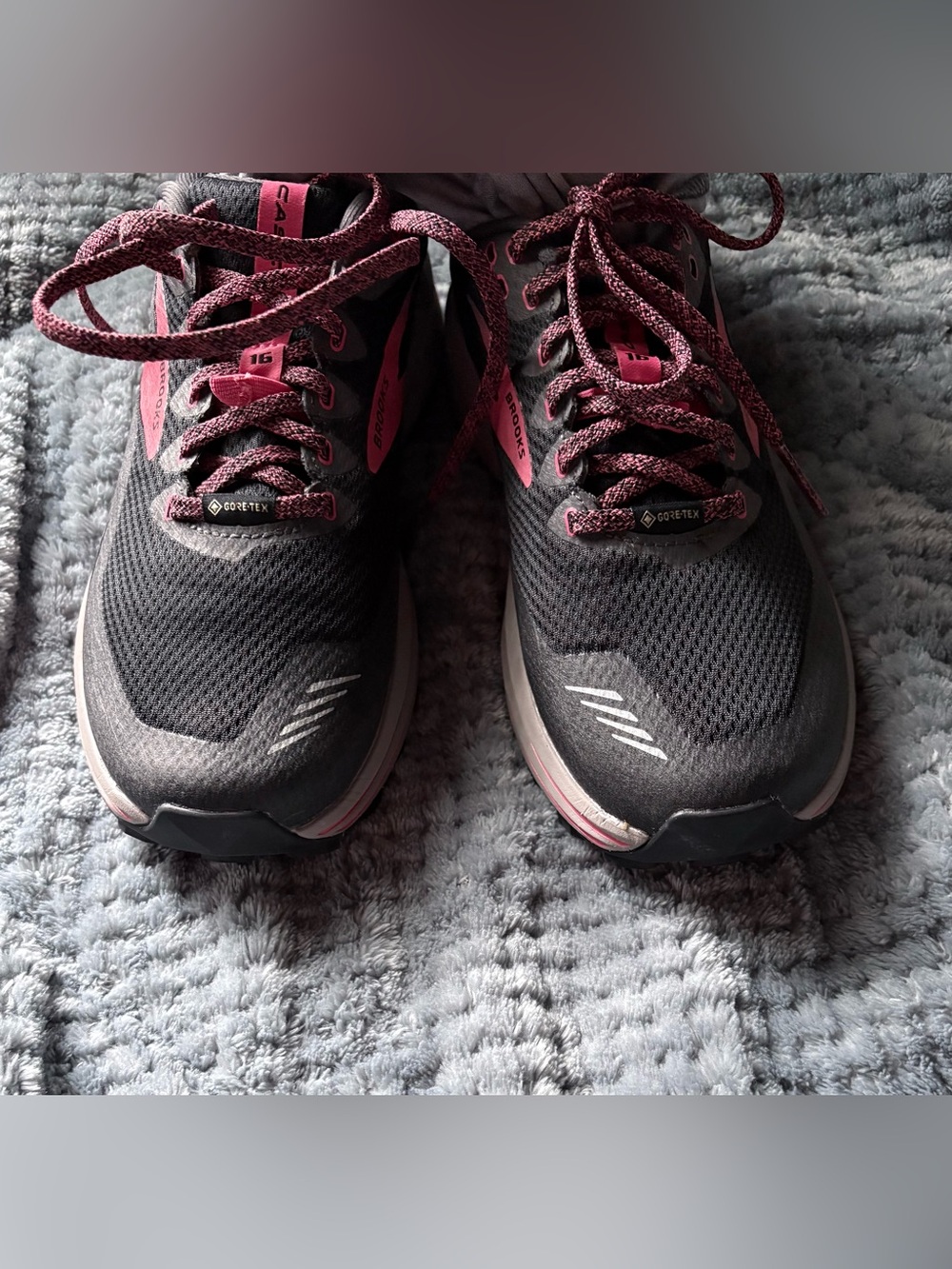 BROOKS Cascadia 16 GTX Women’s Size 9 - Picture 5 of 10